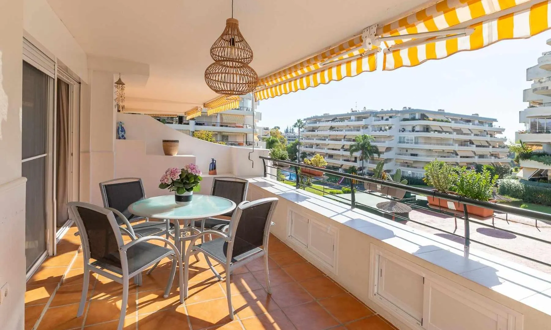 Modern Golf Apartment In Guadalmina Golf Marbella