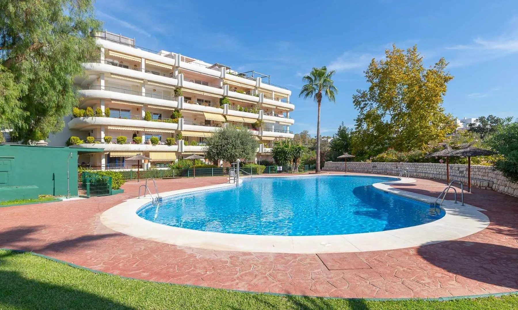 Modern Golf Apartment In Guadalmina Golf Marbella